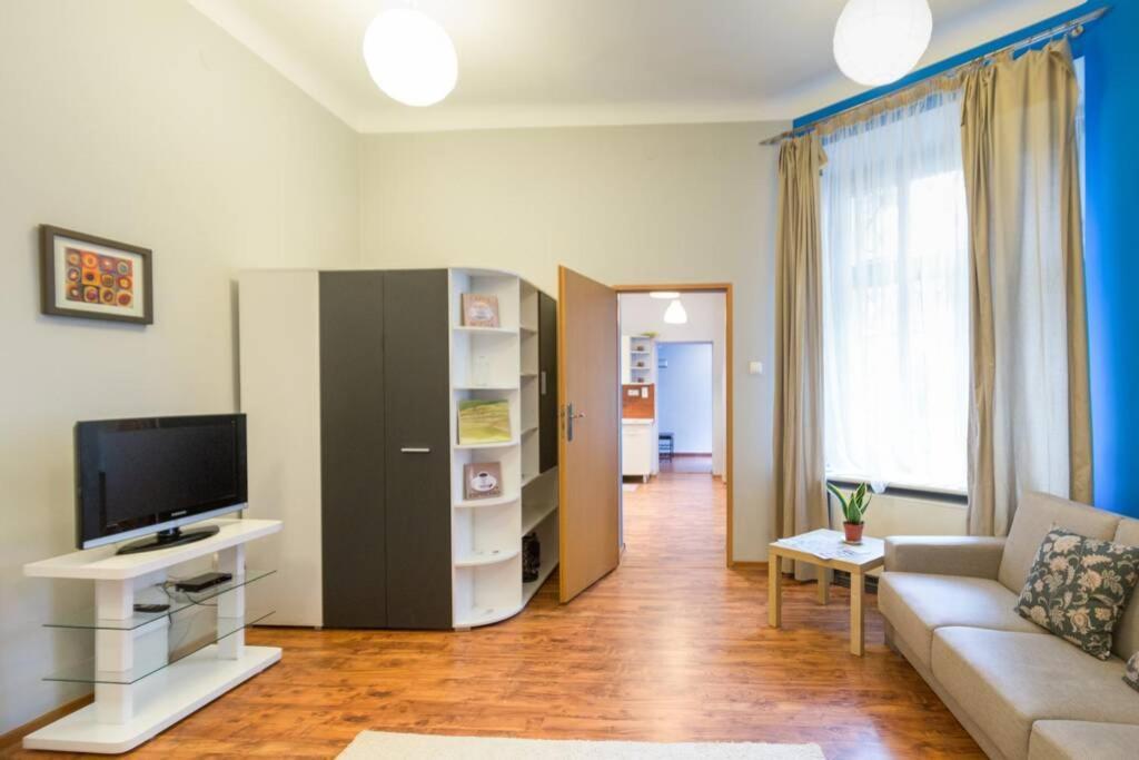 The Quiet Blue Home In The City Center! Krakow Luaran gambar