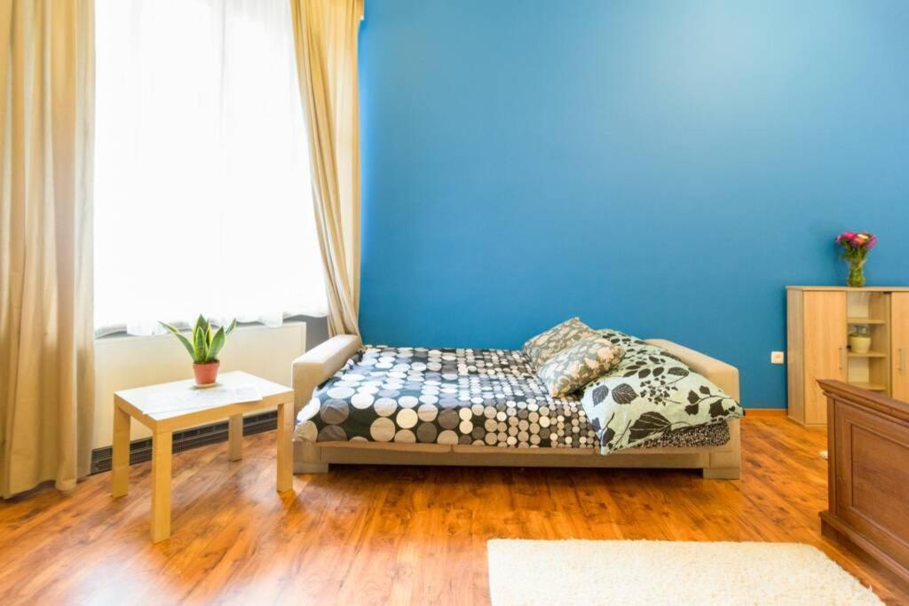 The Quiet Blue Home In The City Center! Krakow Luaran gambar